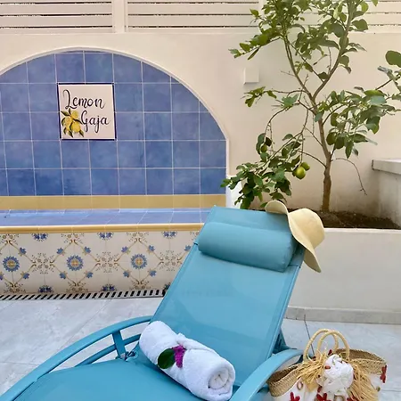 Bed and breakfast Lemon Gaja 4*