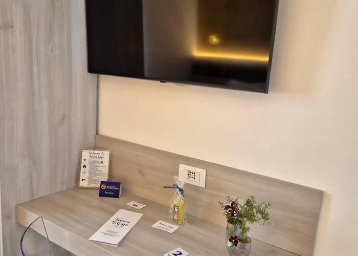 Couette-café Lemon Gaja 4*