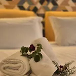 Lemon Gaja Bed & Breakfast