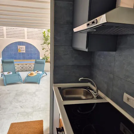 Lemon Gaja Bed & Breakfast