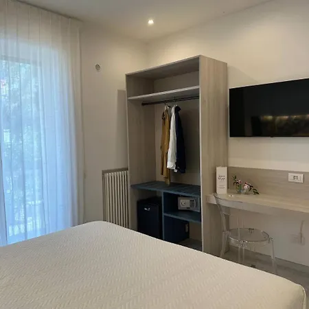 Lemon Gaja Bed and breakfast 4*